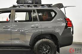 トヨタ「ランクルプラド」発売！ 斬新“黒顔ゴツゴツ仕様がスゴい ...