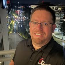 Should appraisal photos be shared with the panel?