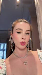 Shelly Ramey's Instagram, Twitter & Facebook