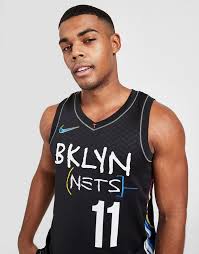An essential fleece for fans. Black Nike Nba Brooklyn Nets City Edition Irvin 11 Sm Jersey Jd Sports