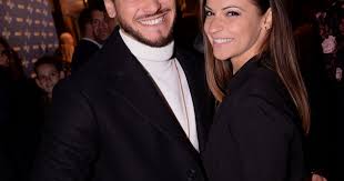 Rayane bensetti (pep's et danse avec les stars) et thierry samitier (nos chers voisins) guests de joséphine ange gardien le 3 novembre sur tf1. Rayane Bensetti And Denitsa Ikonomova As A Couple Their Disturbing Complicity Intrigues Inspired Traveler