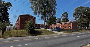 As of may 2021, the average apartment rent in charlotte, nc is $925 for a studio, $1,133 for one bedroom, $1,361 for two bedrooms, and $1,856 for three bedrooms. Apartments For Rent For Less Than 700 In Charlotte Nc Forrent Com