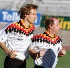 Genug von zweiten plätzen und leeren händen. Zu Zweit Gegen Low Us Trainer Klinsmann Holt Vogts Als Wm Berater Welt