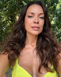 Michelle Martins (@michellemartinsof) • Instagram photos and videos