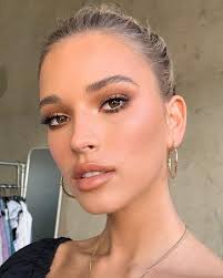 25 Insanely Gorgeous Makeup Looks To Try Anna Elizabeth Beauty Makeup Natural Makeup Gorgeous Makeup