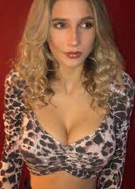 Sophie Nicole - Free pics, galleries & more at Babepedia