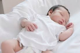 Mimpi ini menunjukkan akan adanya perselisihan dan kesalahpahaman sehingga membuat emosi yang bermimpi menjadi tidak stabil. Pernah Mimpi Menggendong Bayi Inilah 6 Arti Mimpi Menggendong Bayi Berdasarkan Jenis Kelamin Mulai Dari Pertanda Rezeki Nomplok Kesejahteraan Hingga Dapat Momongan