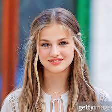 Deann Martinez's Instagram, Twitter & Facebook