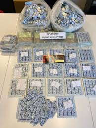 Lagi beli sesuatu ucap nia. 7 Anggota Sindiket Jual Setem Hasil Plks Ditahan Sprm Edisi 9
