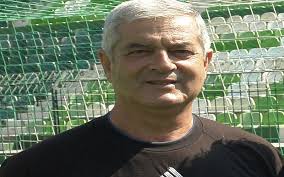 Συλλογή του χρήστη lola chatz. O Takhs Oikonomopoylos Milaei Gia Mpasket Cyprus Basket