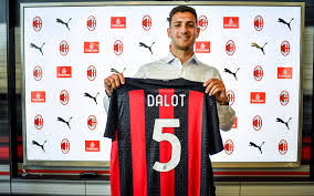 2019 new generation, born 18 mar 1999) is a portugal professional footballer who plays as a full back for new generation in world league. Manchester United Fans React As Diogo Dalot Impresses On Ac Milan Debut