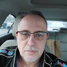 Hello my fellow professionals! Im having to find out if I need new steering  cables or maybe adjusting something. The motor turns easy, left to right,  while sitting