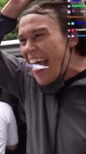 Fred Red Card Gestern