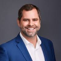 100+ perfiles de «Mcnaught»