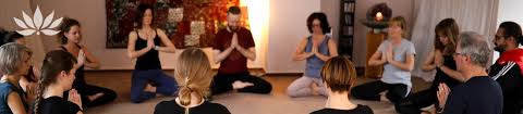 Maybe you would like to learn more about one of these? Atem Klang Und Herz Meditationskurs Yogastudio Varuna