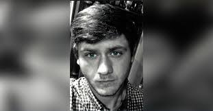 Logan Tanner's Instagram, Twitter & Facebook