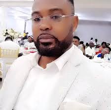 ADEPTOS DO PETRO DE LUANDA PEDEM DEMISSÃO DO TREINADOR