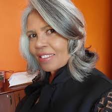 Kkkk muito linda! E esse olhar de gratidão 🙏