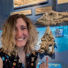 Kathryn Abbott 🦕🐊 Spino Queen 👑 who LOVES Marine Reptiles!  (@kathronodon) • Instagram photos and videos