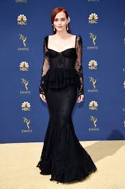 The Emmy Awards Looks That Are Making Jaws Drop Award Show Dresses Nice Dresses Celebrity Style Red Carpet