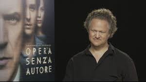 Opera senza autore è un film di genere drammatico, thriller del 2018, diretto da florian henckel von donnersmarck, con tom schilling e sebastian koch. Opera Senza Autore Il Nuovo Film Del Regista Florian Henckel Von Donnersmark Video Rai News