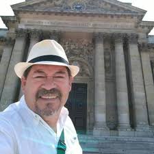 Angelo Medina (@AnYeyoMedina)