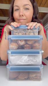 Incase you missed the news…. I did a thing🤗✍🏼, I created YOU a lunchbox  ebook filled with all the back to school things you will need to be more  organised and