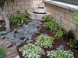 Tipps Und Ideen Zum Kleingarten Gestalten Was Sollte Nicht Fehlen Kleine Garten Design Kleiner Garten Garten