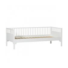 Côté confort, tous nos lits design sont équipés d'un système de lattes de première qualité. Lit Enfant Banquette 90 X 200 Seaside Blanc