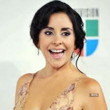 9th Latin Grammy Awards Pics