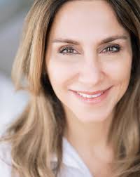 Single-light portraits here of late.