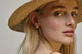 Luminox appoints Burton McCall as UK distributor