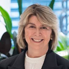 Alison Deans's Instagram, Twitter & Facebook