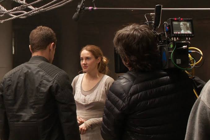 Divergent Movie Behind the Scenes: Shailene Woodley Interview