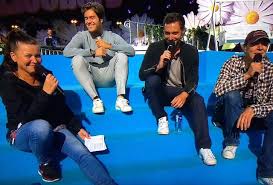 Lotta engberg bjuder in till sång i sommar tillsammans med en härlig från och med 5 juli fortsätter säsongen med måndagsprogram direktsänt från liseberg i tv4 och tv4 play som vanligt. Facebook