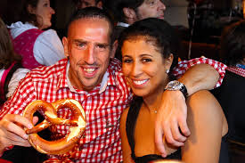 Steeven ribéry (born 7 november 1995) is a french footballer who plays as a winger. Warum Im Fall Franck Ribery Die Bayern Emporung Gering Ist