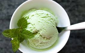 Il gelato alla panna fatto in casa è semplice da fare e il risultato è un gelato perfetto e da accompagnare con qualsiasi cosa. Gelato Alla Menta Fatto In Casa Kung Food