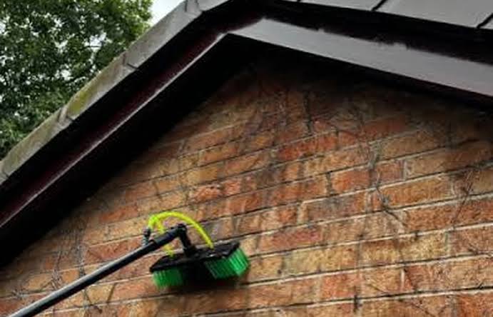House exterior maintenance