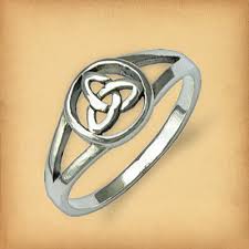 Silver Triquetra Ring Pagan Jewelry Celtic Jewelry Handmade Cloaks And More Sterling silver celtic filigree knotwork band ring. silver triquetra ring