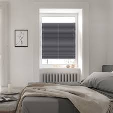 Vorhang verdunkelung schlafzimmer vorhänge für die schräge garten + haus in 2019 vorhänge, gardinen für dachfenster und vorhang im landh. Galeria De Bekleidung Uhren Schmuck Parfum