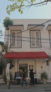 Tiny Coffee Shop Around Kota Lama Semarang Pemandangan Gambar Gambar Teman