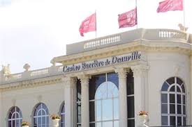 Naomi campbell, christy turlington, claudia schiffer sau linda evangelista revin in atentia marilor case de moda, anunta dailymail in editia electronica. Despre Deauville Franta Prezentare Imagini Informatii Turistice Si Detalii Despre Statiunea Deauville