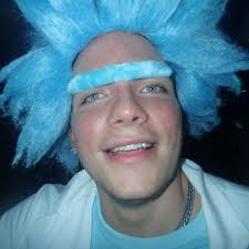 Moped + 🍌 = Disney