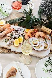 Christmas Tableware Christmas Tableware Australian Christmas Food Christmas Lunch