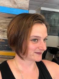 My beautiful friend Jan got a new do! Short and sassy!!!