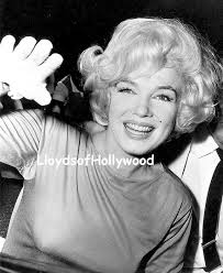 Marilyn Monroe Wearing Pucci Death Dress Happy Waving and Smiling Candid  Photograph 1962