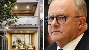 Jonathon Chancellor: Media lovebirds Peter Stefanovic and fiancee Sylvia  Jeffries buy luxurious $2.7m pad