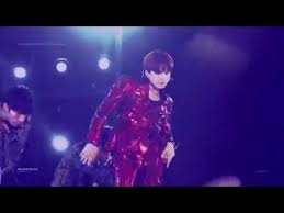 Please enjoy my live concert fancam music video edit for suga's seesaw. Bts Suga ë°©íƒ„ì†Œë…„ë‹¨ ìŠˆê°€ Trivia è½‰ Seesaw Mv Music Video Youtube