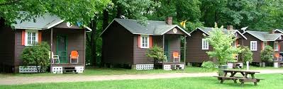 Hours may change under current circumstances Maple Lodge Cabins In The Winter White Mountains Of New Hampshire Maple Lodge Cabins Motel
