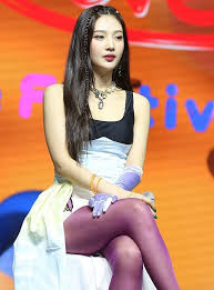 Melegimjoy Ahh Be Gulusu Guzel Kadin Gulerken Kisilan Gozlerin Varya Ha Iste Onlar Onlar Bana Askin Senden Oldugunu Gosterdi Red Velvet